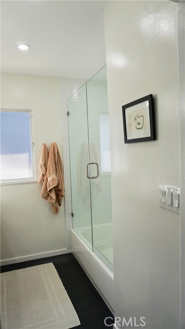 4435 Caledonia Way, Los Angeles CA: https://media.crmls.org/medias/1894aee6-5550-46a1-a868-3b19b268c501.jpg