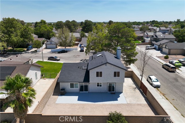 45119 Watford Avenue, Lancaster CA: https://media.crmls.org/medias/18969740-72b7-4ba7-9627-d22da6e3f8df.jpg