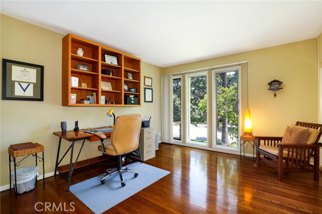 Detail Gallery Image 30 of 34 For 767 S Orange Grove Bld #3,  Pasadena,  CA 91105 - 3 Beds | 2/1 Baths