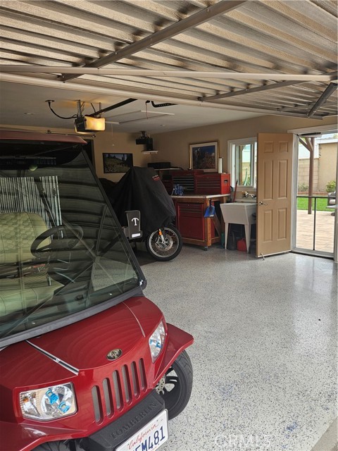 5215 E Monlaco Road, Long Beach CA: https://media.crmls.org/medias/1897e66f-87db-481a-a839-3be3a6d374b0.jpg