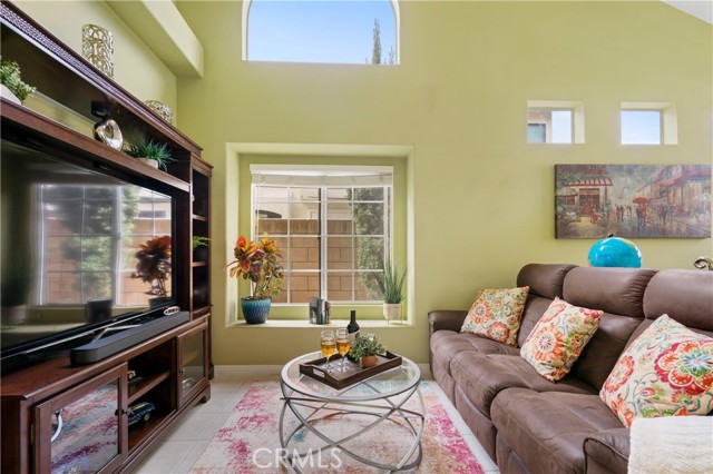 Detail Gallery Image 7 of 49 For 11782 Summergrove Ct, Fountain Valley,  CA 92708 - 3 Beds | 2/1 Baths
