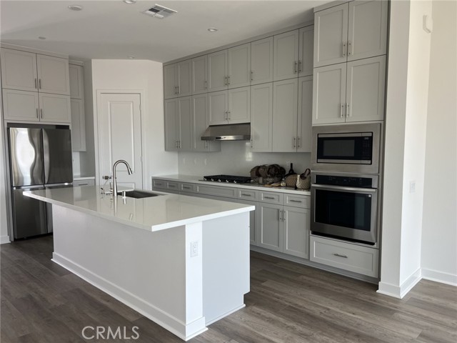 Detail Gallery Image 3 of 18 For 22128 Garibaldi Dr, Walnut,  CA 91789 - 4 Beds | 3/1 Baths