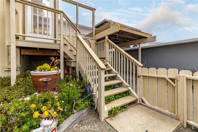 2813 Orville Avenue, Cayucos CA: https://media.crmls.org/medias/1899535b-c849-4c3e-b932-09384854f242.jpg