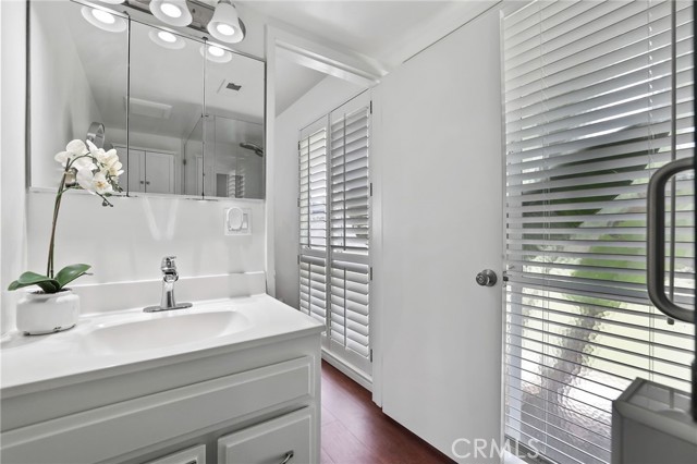 3122 Ruth Elaine Drive, Rossmoor CA: https://media.crmls.org/medias/189a163f-e980-42a4-8d8b-4b3ffd57605f.jpg
