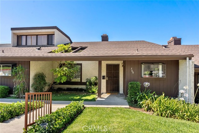 Detail Gallery Image 1 of 1 For 760 W Foothill Bld #5,  Monrovia,  CA 91016 - 2 Beds | 2 Baths