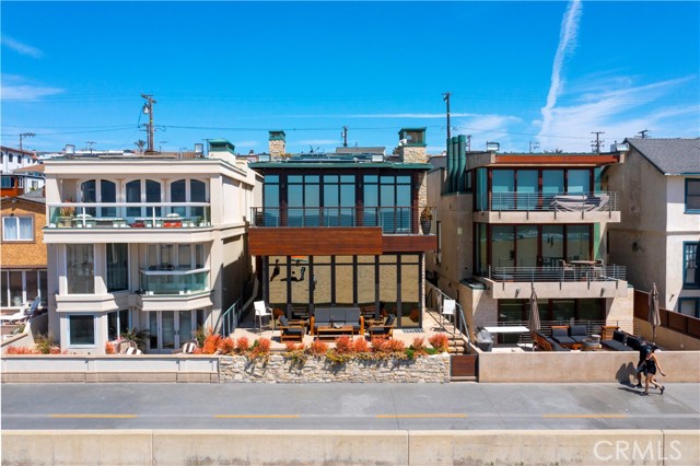 Detail Gallery Image 2 of 60 For 3124 the Strand, Hermosa Beach,  CA 90254 - 5 Beds | 7 Baths