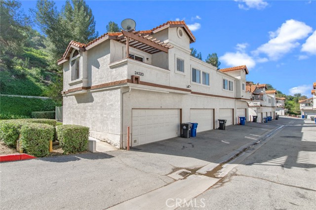 Front Image Thumbnail for CRTR26062032