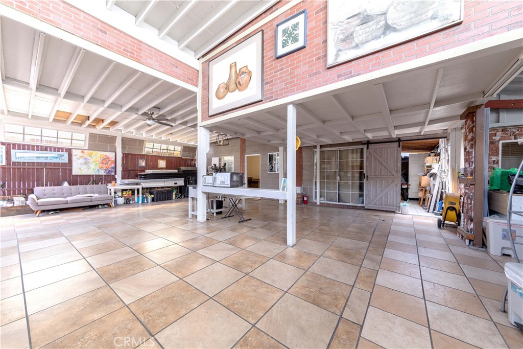 MLS #DW25098169 img 4