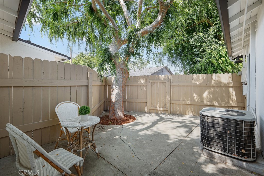 2482 New York DriveAltadena img 1