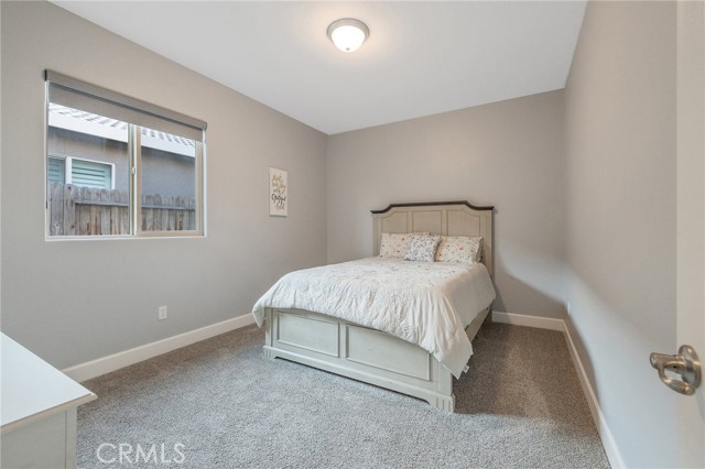 Image 15 of 52 For 1742 Porter Avenue