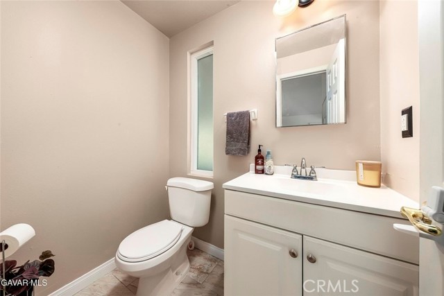 Detail Gallery Image 16 of 30 For 40701 Rancho Vista Bld #142,  Palmdale,  CA 93551 - 3 Beds | 2/1 Baths