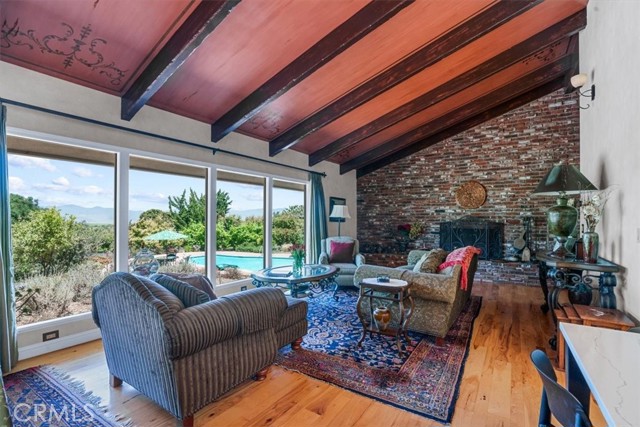 2355 Lake Marie Drive, Santa Maria CA: https://media.crmls.org/medias/189e60ec-2f51-411f-a147-088a2c47bcde.jpg