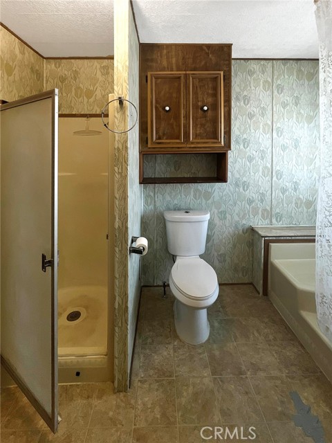 3500 Buchanan Street, Riverside CA: https://media.crmls.org/medias/189ef947-d4fd-48ec-ab4e-f6f9a39ec302.jpg