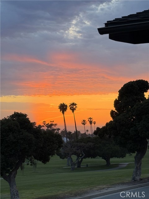 318 Avenida Santa Margarita, San Clemente CA: https://media.crmls.org/medias/189fd226-d44a-40a0-8cf5-aba6b2cc8b5a.jpg