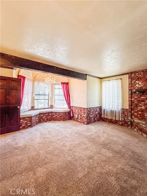 1125 Hemlock Lane, Big Bear City CA: https://media.crmls.org/medias/189fd5a7-493f-45ed-8838-6f7721f4af56.jpg