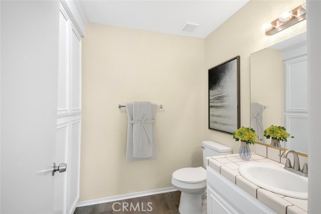 Detail Gallery Image 5 of 21 For 429 W Avenue J5 #4,  Lancaster,  CA 93534 - 2 Beds | 2/1 Baths