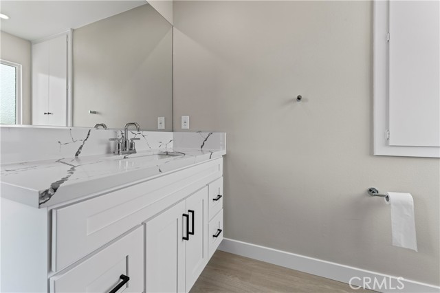 Detail Gallery Image 4 of 33 For 817 S Plymouth Pl, Anaheim,  CA 92806 - 3 Beds | 2/1 Baths