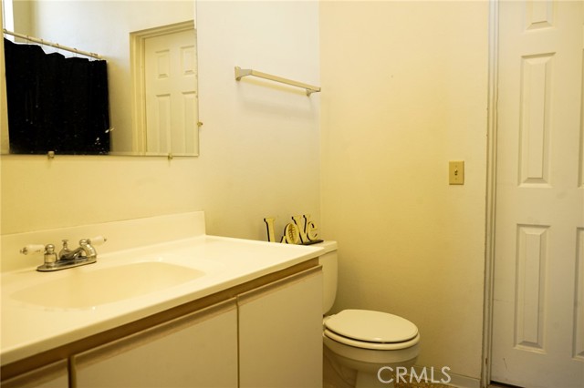 Detail Gallery Image 32 of 43 For 9886 Onyx St, Yucaipa,  CA 92399 - 3 Beds | 2/1 Baths