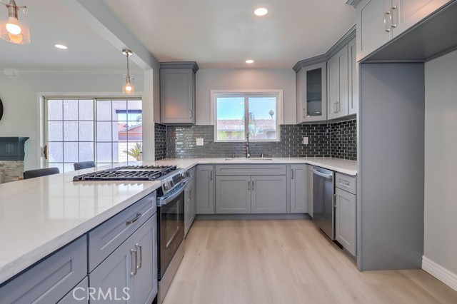 Detail Gallery Image 18 of 74 For 14423 Dumont Avenue, Norwalk,  CA 90650 - 2 Beds | 2 Baths