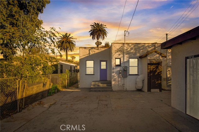 Image 2 for 1632 W 60Th Pl, Los Angeles, CA 90047