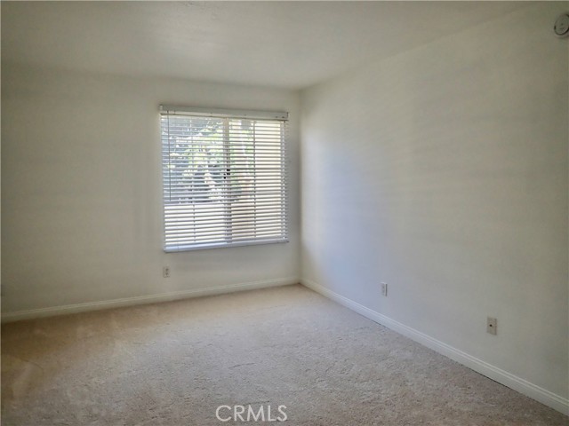 Detail Gallery Image 8 of 24 For 21400 Burbank Bld #201,  Woodland Hills,  CA 91367 - 2 Beds | 2 Baths