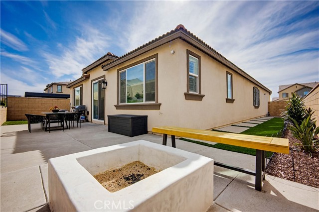 Detail Gallery Image 34 of 43 For 16746 Mistletoe, Fontana,  CA 92336 - 3 Beds | 2 Baths