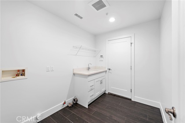 701 Avenida Presidio, San Clemente CA: https://media.crmls.org/medias/18a44670-b8d7-41db-a473-0535397f89f9.jpg