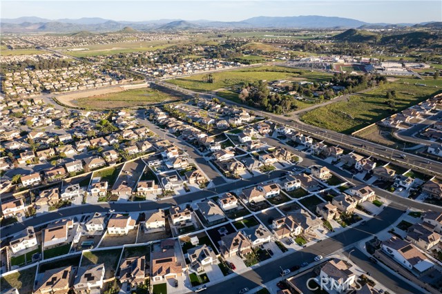 30842 White Pines, Menifee CA: https://media.crmls.org/medias/18a48c44-ee88-41b6-8634-72ad20806e9e.jpg