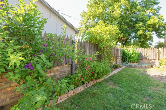 1590 1st Street, Atwater CA: https://media.crmls.org/medias/18a674c1-7c70-4db1-bf04-869a8cee7a7f.jpg