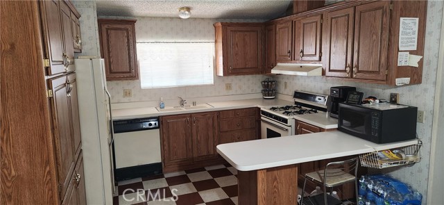 164 Willow Parkway, Oroville, California 95966, 2 Bedrooms Bedrooms, ,2 BathroomsBathrooms,Manufactured In Park,For Sale,164 Willow Parkway,CROR24240376