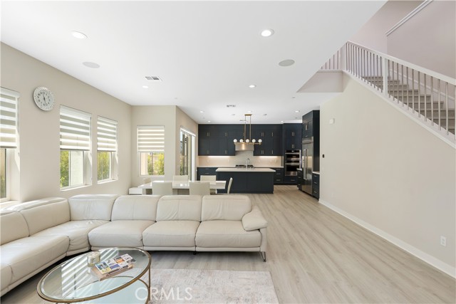 230 Holliston, Lake Forest CA: https://media.crmls.org/medias/18a7809c-d5a8-4a50-a377-bec538b1fe7d.jpg