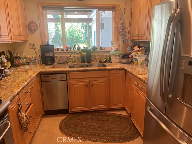 308 N Bowling Green Way, Los Angeles CA: https://media.crmls.org/medias/18a7d03a-0d47-4e61-92fb-09766825d274.jpg