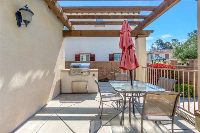 Detail Gallery Image 37 of 40 For 8616 Stoneside Dr, Rancho Cucamonga,  CA 91730 - 3 Beds | 2/1 Baths