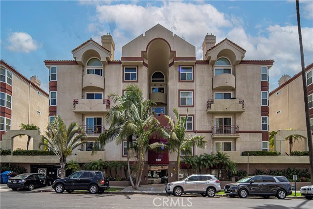 MLS# WS22258477