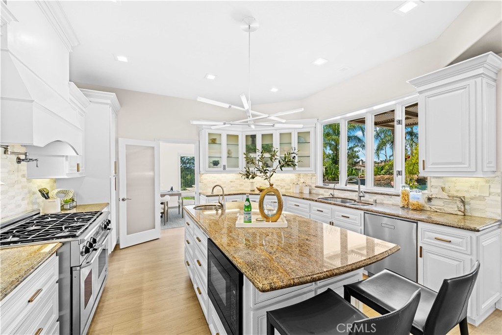 MLS #OC25151430 img 17