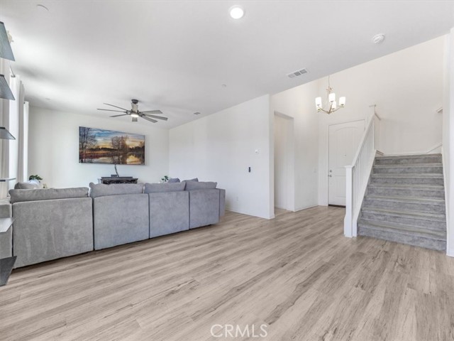 Detail Gallery Image 17 of 38 For 12708 Ojo Caliente St, Victorville,  CA 92392 - 4 Beds | 3 Baths
