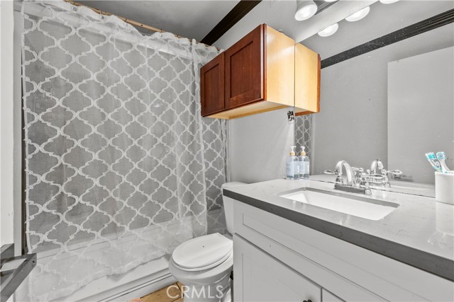 Detail Gallery Image 10 of 14 For 25031 Peachland #167,  Newhall,  CA 91321 - 2 Beds | 2 Baths