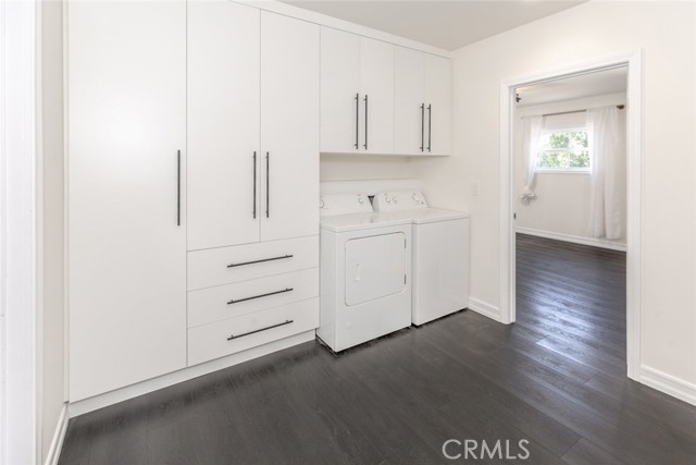 Detail Gallery Image 11 of 23 For 624 Hawthorne St a,  Glendale,  CA 91204 - 2 Beds | 2 Baths