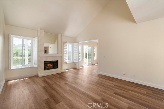 28147 Alava, Mission Viejo CA: https://media.crmls.org/medias/18ac85bc-5b4d-4ff4-a670-b99b21afa475.jpg