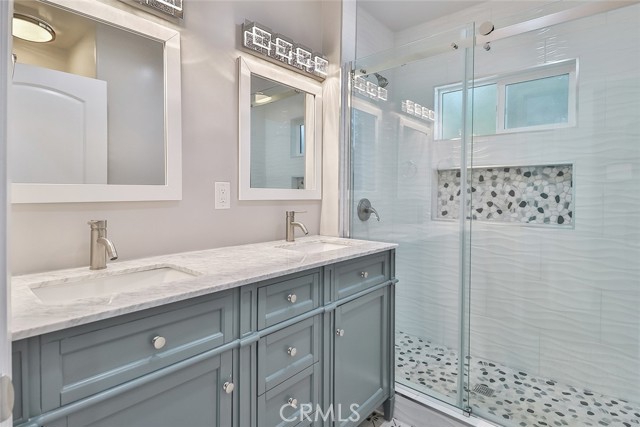 Detail Gallery Image 18 of 29 For 14434 Greenleaf, Sherman Oaks,  CA 91423 - 5 Beds | 3/2 Baths