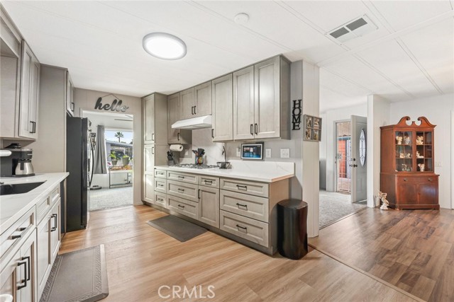 Detail Gallery Image 14 of 35 For 1420 Cabrillo Dr, Hemet,  CA 92543 - 2 Beds | 2 Baths