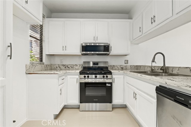 Detail Gallery Image 9 of 30 For 555 Maine #210,  Long Beach,  CA 90802 - 2 Beds | 2 Baths