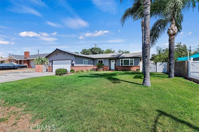 Detail Gallery Image 4 of 38 For 1968 Miramar St, Pomona,  CA 91767 - 3 Beds | 2 Baths
