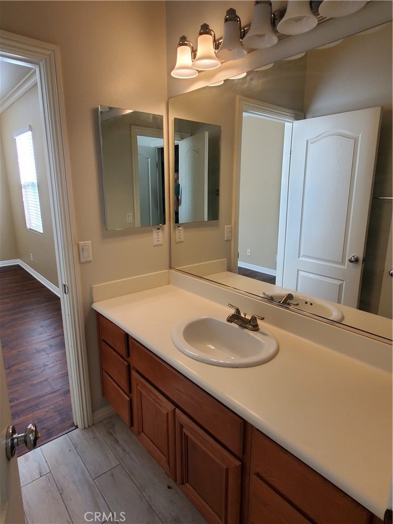 MLS #OC25255377 image #29