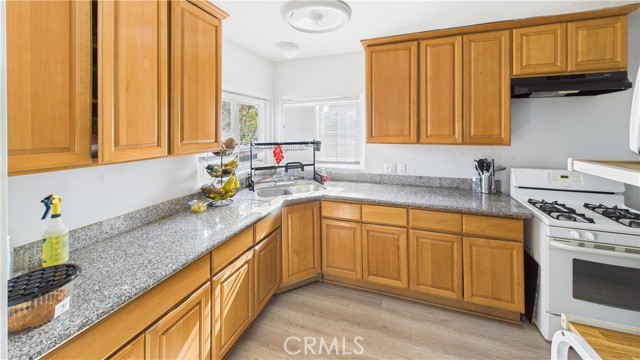 Detail Gallery Image 3 of 39 For 636 Olive St, San Bernardino,  CA 92410 - 2 Beds | 1 Baths