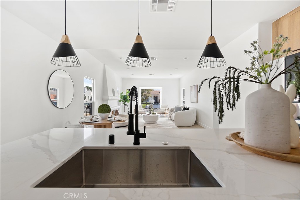 MLS #DW25176930 img 11