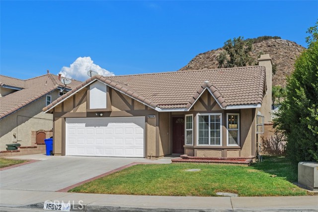 Detail Gallery Image 3 of 23 For 15002 Woodcrest, Fontana,  CA 92337 - 4 Beds | 2 Baths