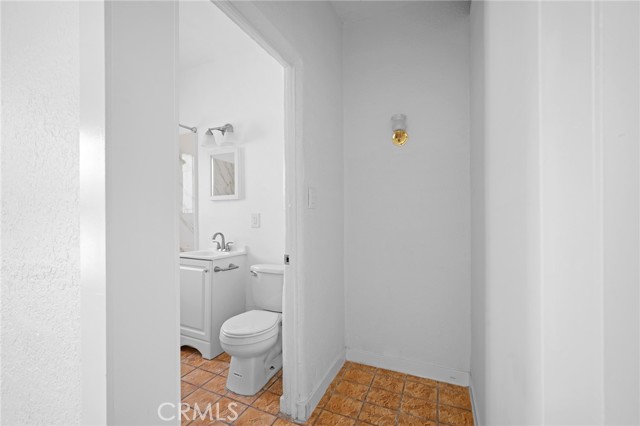 Detail Gallery Image 11 of 15 For 131 S Jackson St #204,  Glendale,  CA 91205 - 0 Beds | 1 Baths