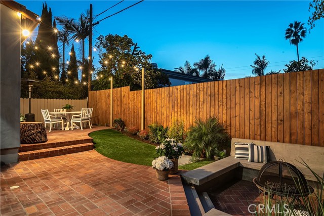 1725 Oak Avenue, Manhattan Beach, California 90266, 4 Bedrooms Bedrooms, ,4 BathroomsBathrooms,Residential,Sold,Oak,SB21251679