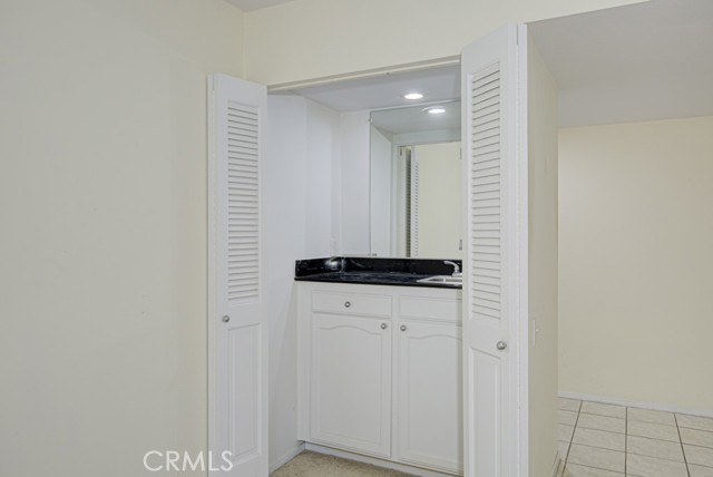 5006 Duverney, Laguna Woods CA: https://media.crmls.org/medias/18b1bcc8-819b-4cb8-8455-d96ee470a66e.jpg